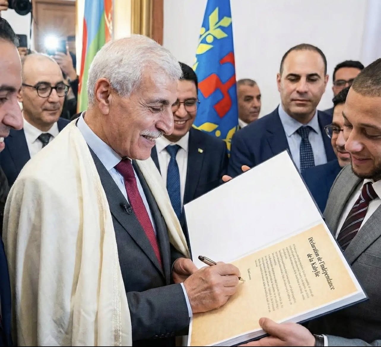 “القبائل” تعلن الاستقلال عن الجزائر