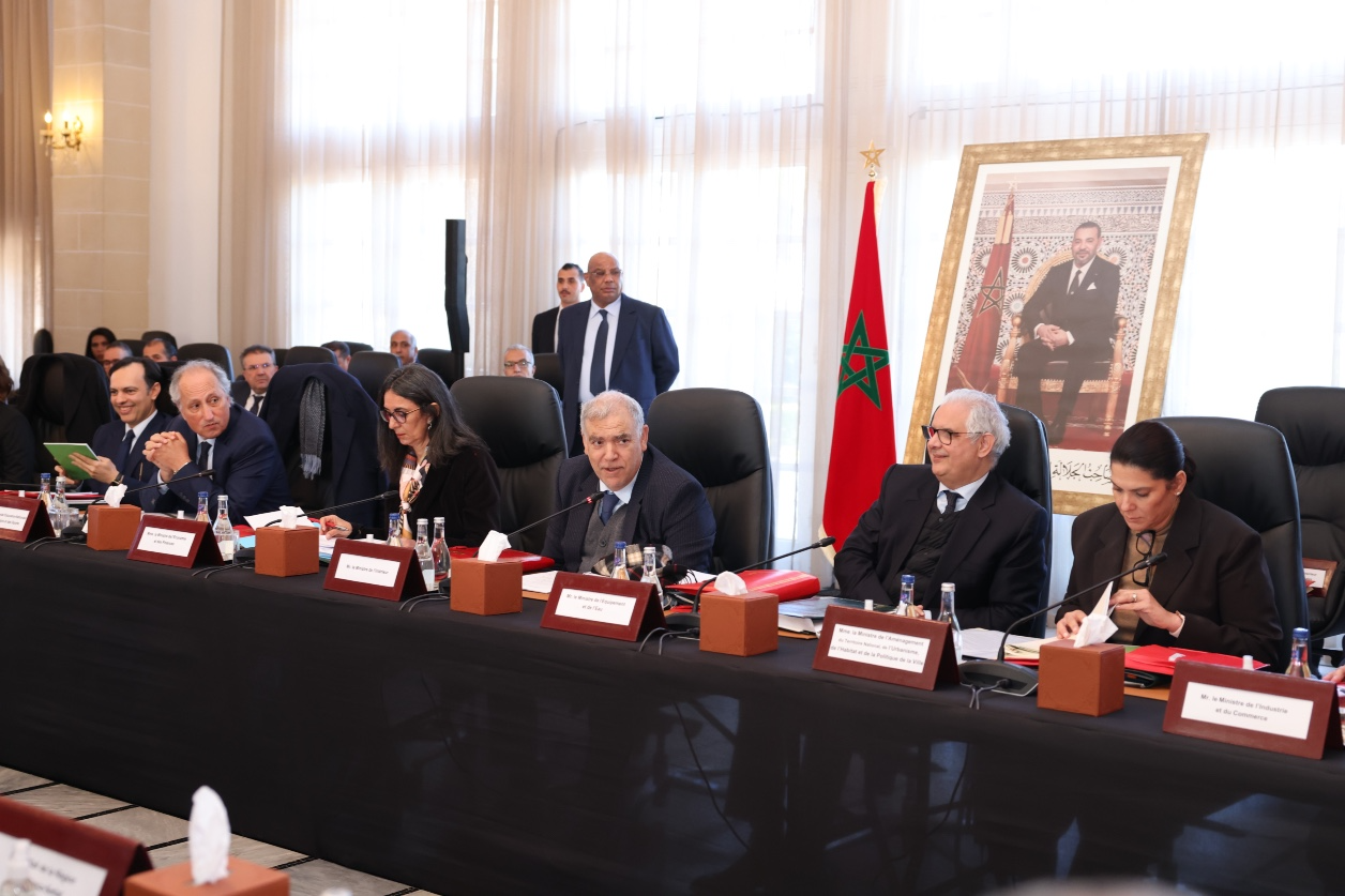 الاجتماع الدوري المخصص لتتبع تنزيل ورش الجهوية المتقدمة محطة هامة لتقييم مسار اللامركزية واللاتمركز الإداري بمختلف القطاعات (وزراء)