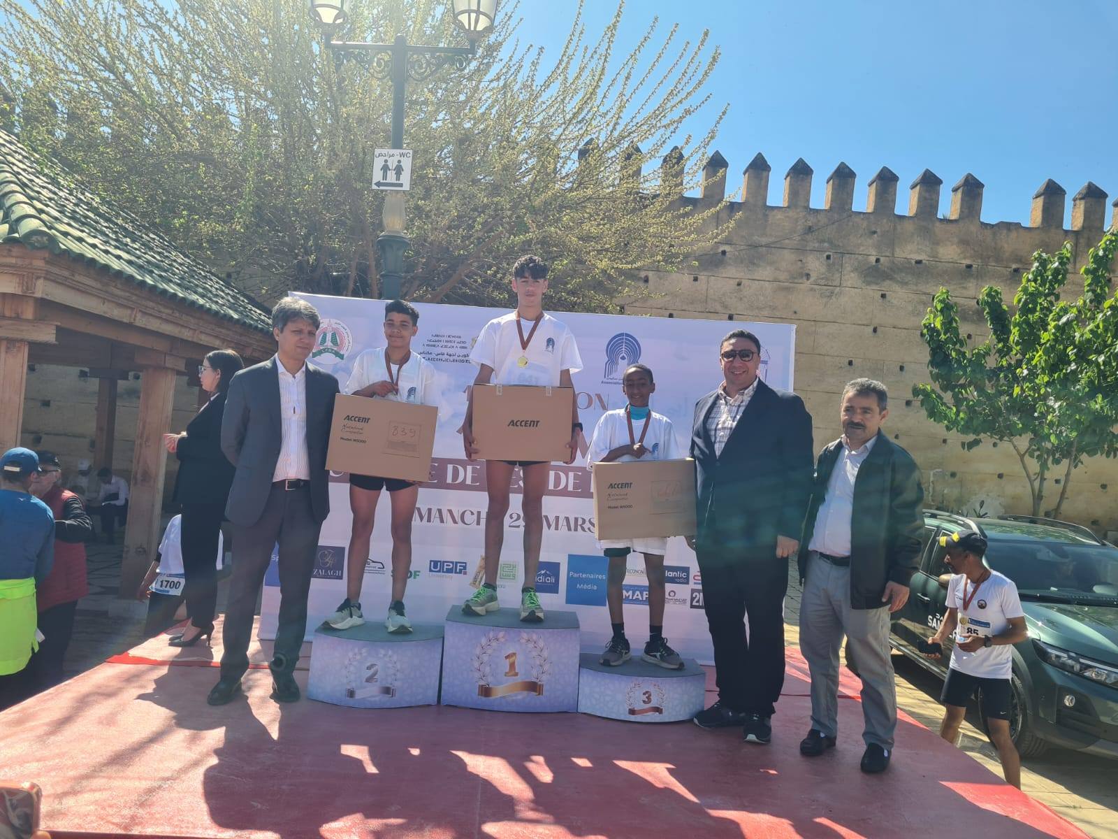 أزيد من 2000 مشارك في النسخة الأولى من سباق “فاس من باب إلى باب”