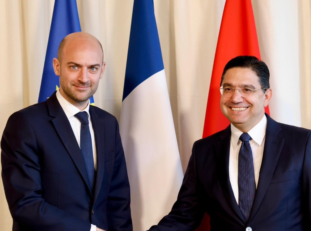 بوريطة يجري بباريس مباحثات مع وزير أوروبا والشؤون الخارجية الفرنسي