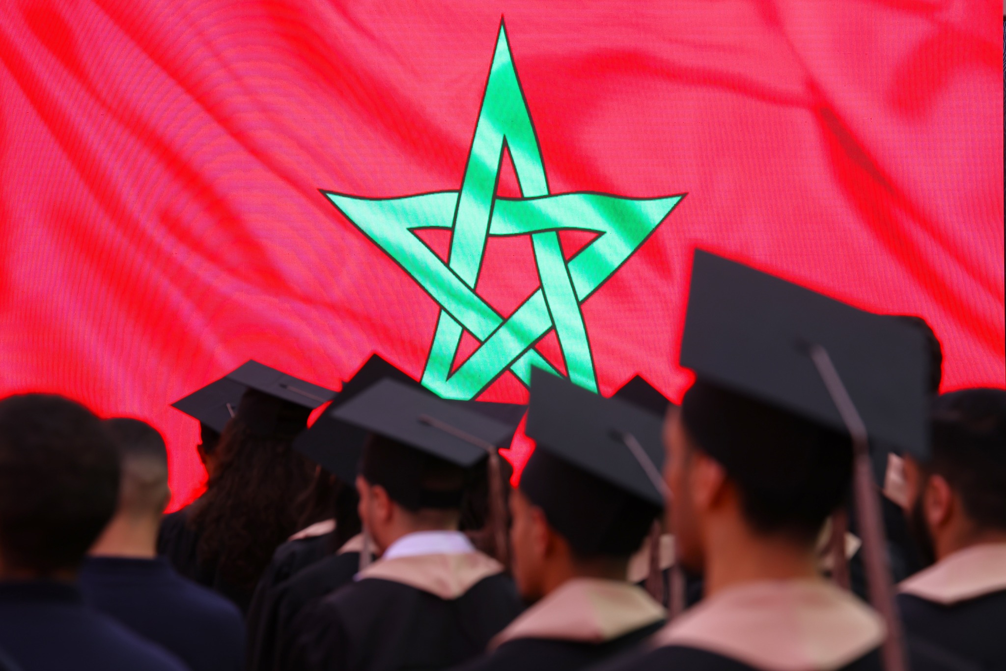 مدرسة الرباط لإدارة الأعمال تحتفي بتخرج فوجها الثالث عشر