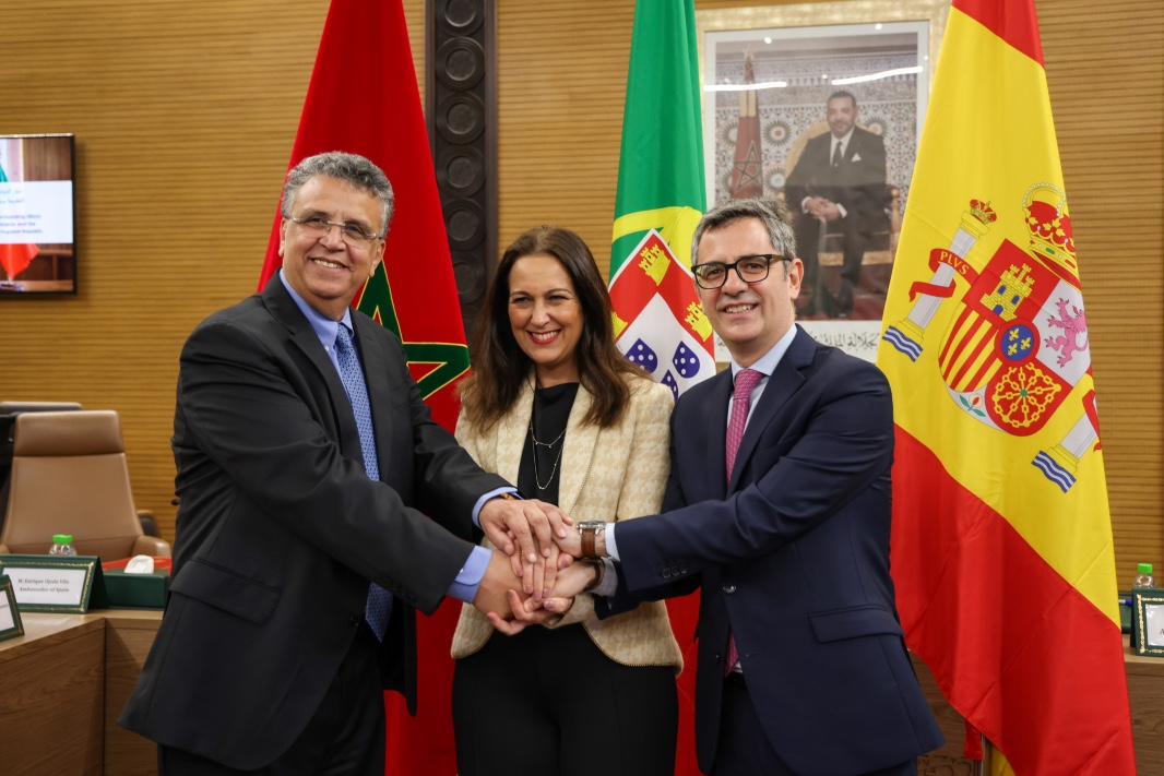 كأس العالم 2030 .. توقيع مذكرة تفاهم وخطة عمل ثلاثية بين المغرب وإسبانيا والبرتغال للفترة 2026-2030 في مجال التعاون العدلي الدولي