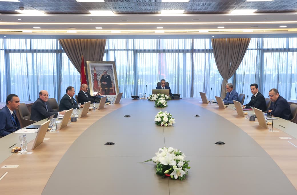 حموشي يترأس اجتماعا لتقييم وتطوير بروتوكولات العمل الأمني لمواجهة مظاهر الشغب في الملاعب